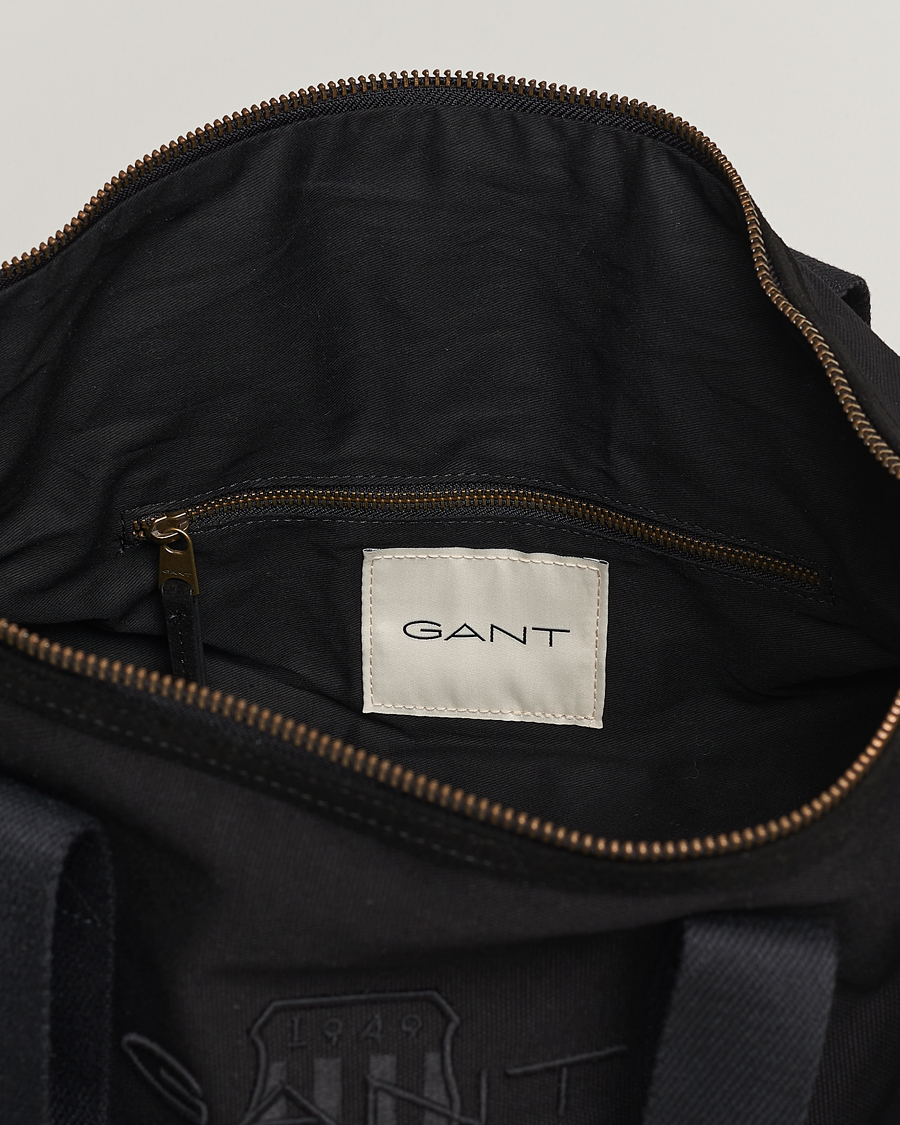 Homme | GANT Tonal Shield Duffle Bag Ebony Black | GANT | Tonal Shield Duffle Bag Ebony Black