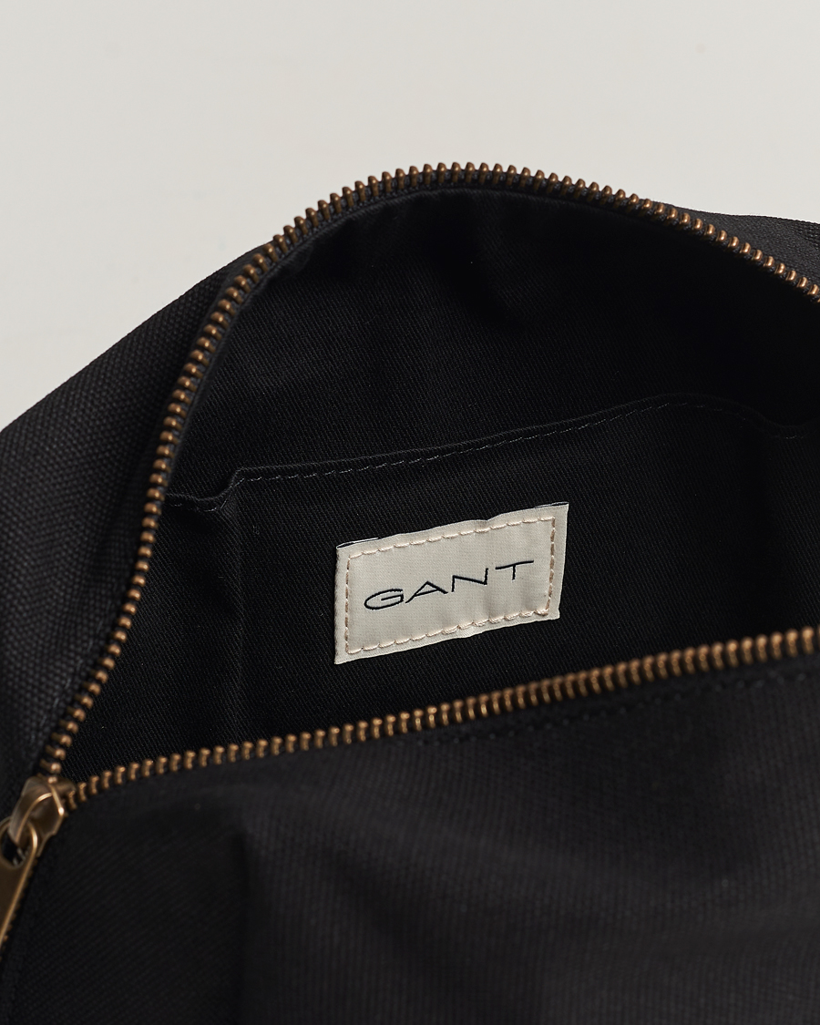 Homme | GANT Tonal Shield Wash Bag Ebony Black | GANT | Tonal Shield Wash Bag Ebony Black