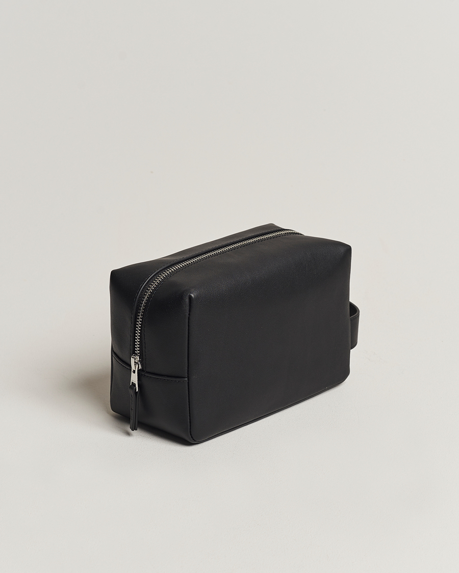 Homme | GANT Leather Wash Bag Black | GANT | Leather Wash Bag Black