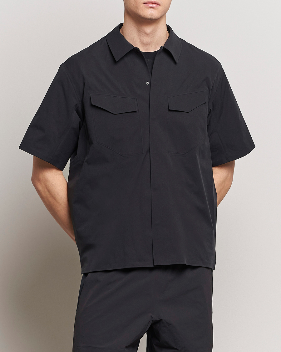 Homme | Chemises À Manches Courtes | Arc'teryx Veilance | Field Short Sleeve Shirt Black