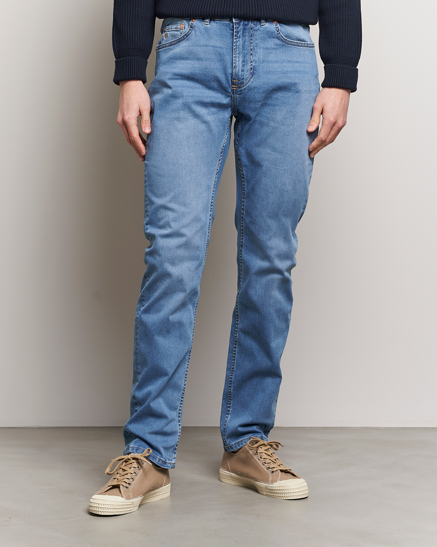 Homme | Jeans Bleus | Morris | James Satin Jeans Four Year Wash