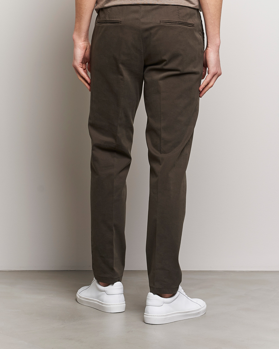 Homme | Pantalons | Oscar Jacobson | Denz Casual Cotton Trousers Olive