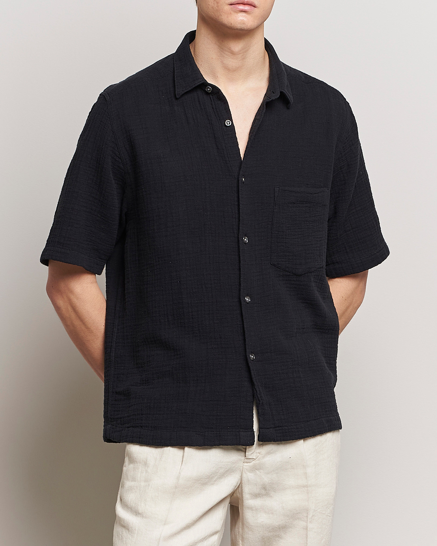 Homme | Chemises À Manches Courtes | Oscar Jacobson | Short Sleeve City Crepe Cotton Shirt Black
