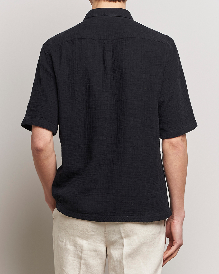 Homme | Chemises | Oscar Jacobson | Short Sleeve City Crepe Cotton Shirt Black