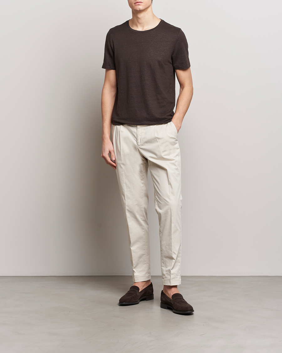 Homme | T-shirts | Oscar Jacobson | Kyran Linen T-Shirt Brown
