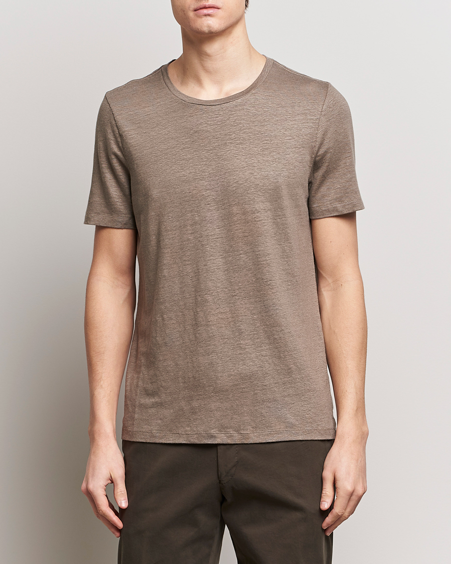 Homme | T-shirts | Oscar Jacobson | Kyran Linen T-Shirt Olive