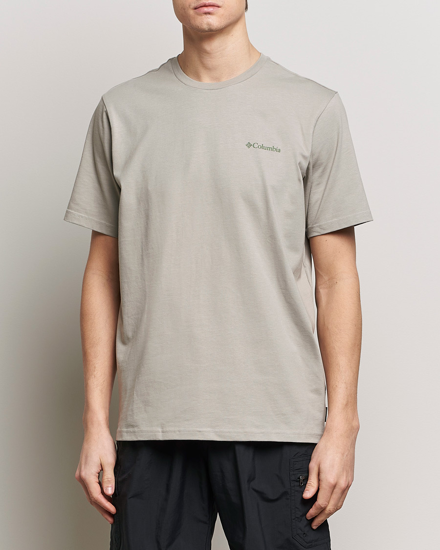 Homme |  | Columbia | Explorers Canyon Back Print T-Shirt Flint Grey