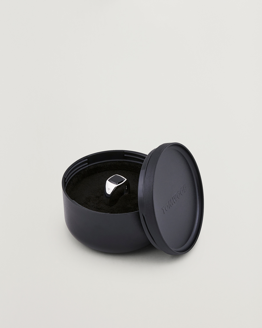 Homme | Tom Wood Kay Ring Polished Onyx | Tom Wood | Kay Ring Polished Onyx