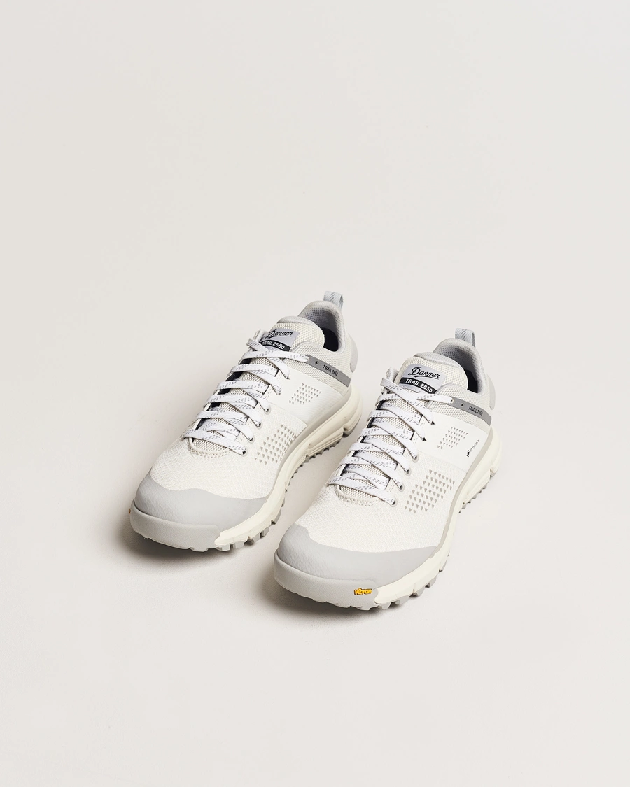 Homme | Baskets Blanches | Danner | Trail 2650 Mesh GTX Trail Sneaker Ghost