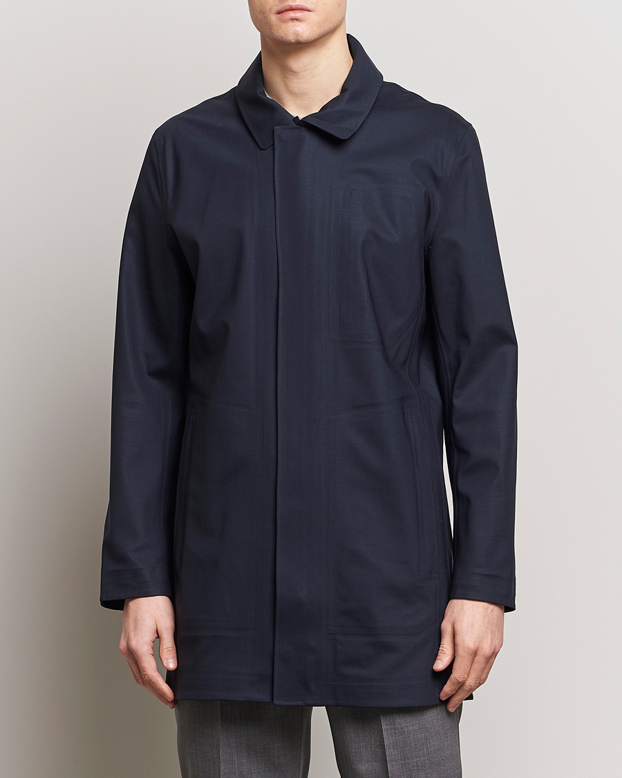 Homme | Vêtements | UBR | Sky Fall Savile Waterproof Wool Coat Dark Navy