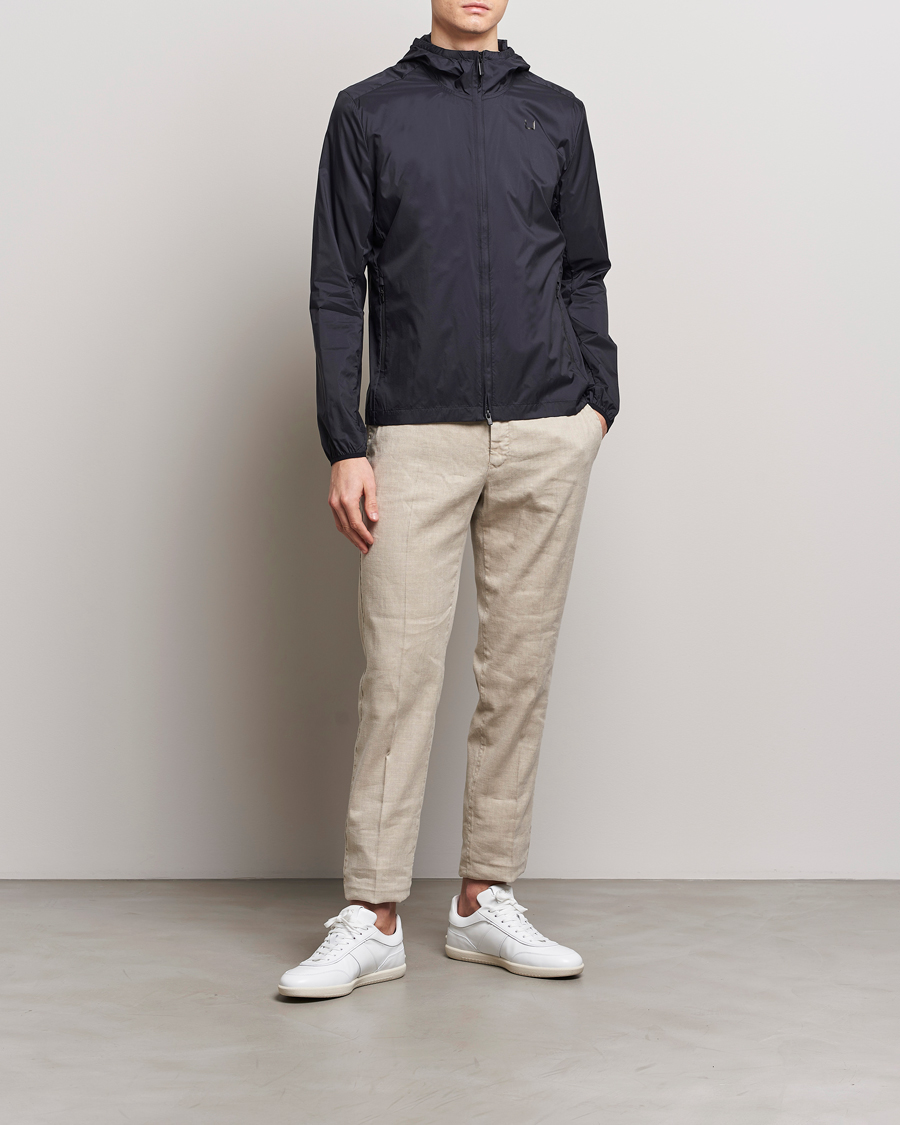 Homme | Manteaux Et Vestes | UBR | Emperor Lightweight Hooded Jacket Navy