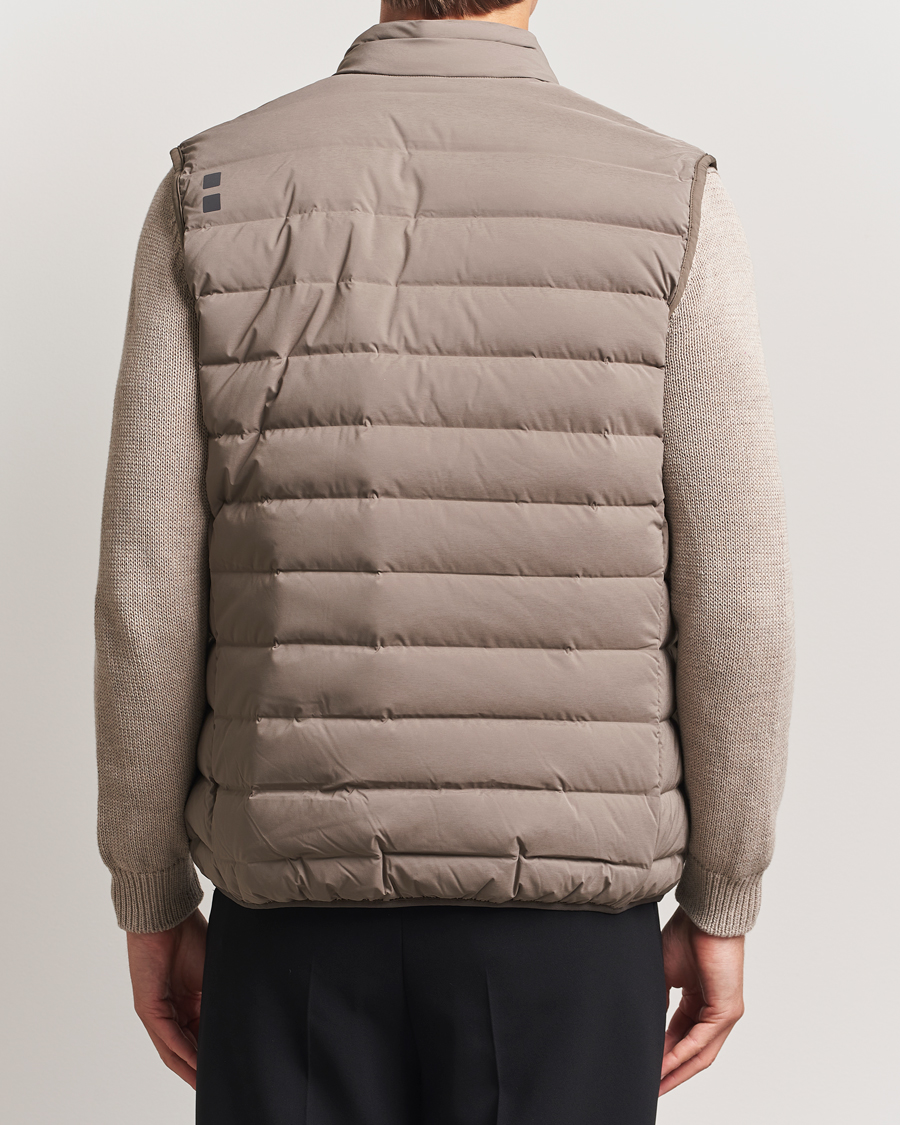 Homme | Gilets | UBR | Sonic Vest Dark Sand