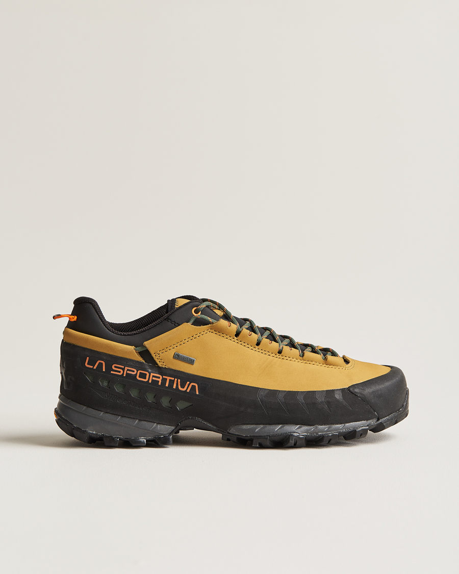 Homme | Chaussures de trail | La Sportiva | TX5 GTX Hiking Shoes Savana/Tiger