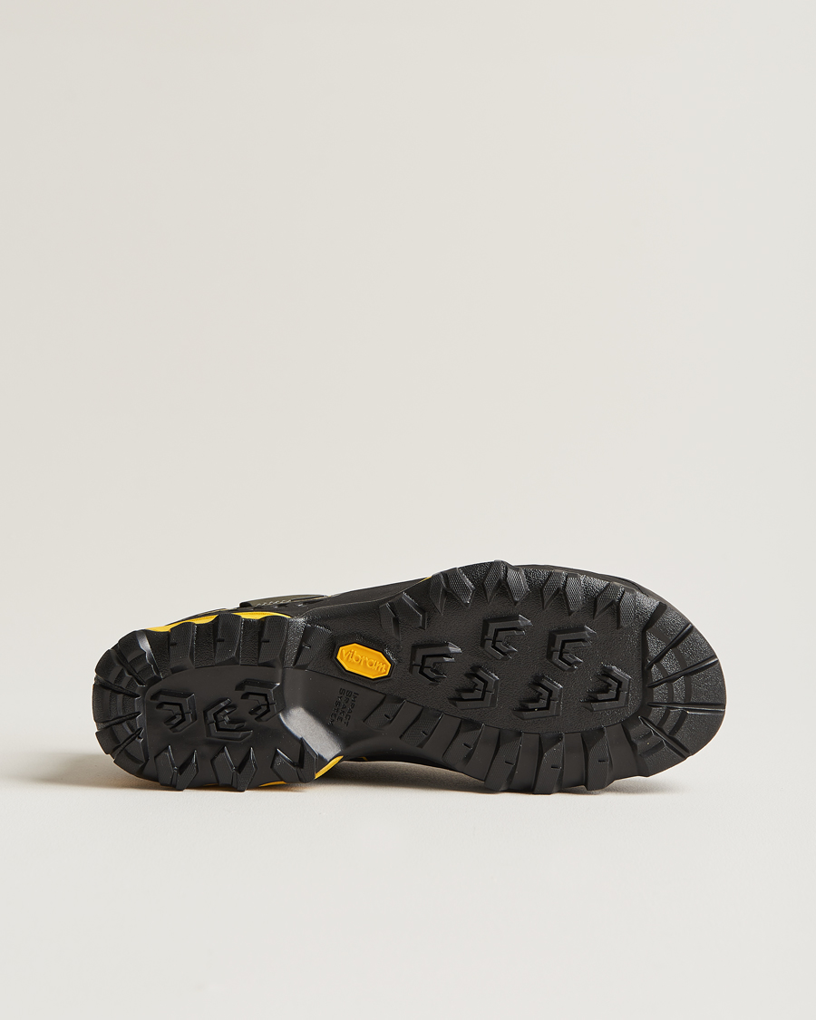 Homme | Chaussures de trail | La Sportiva | TX5 GTX Hiking Shoes Carbon/Yellow