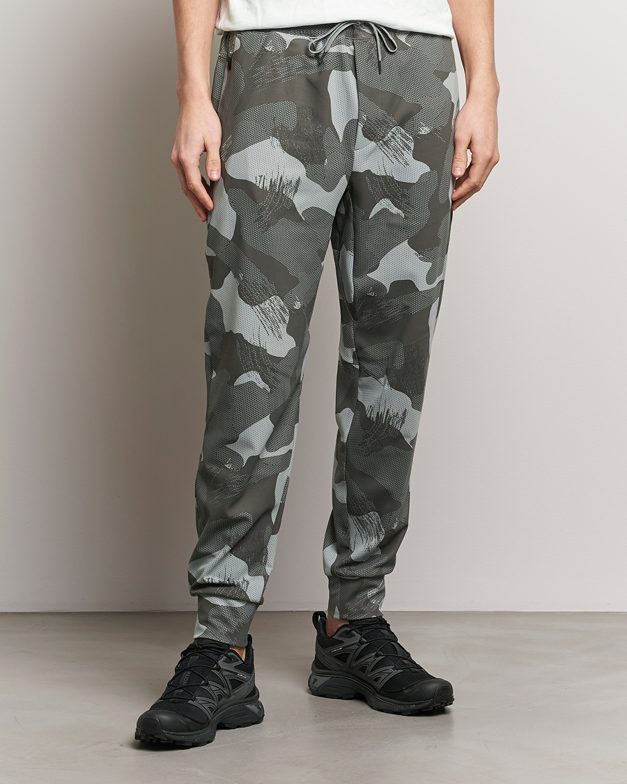 Homme | Pantalons De Jogging | RLX Ralph Lauren | Warp Tech Jersey Camo Sweatpants Grey