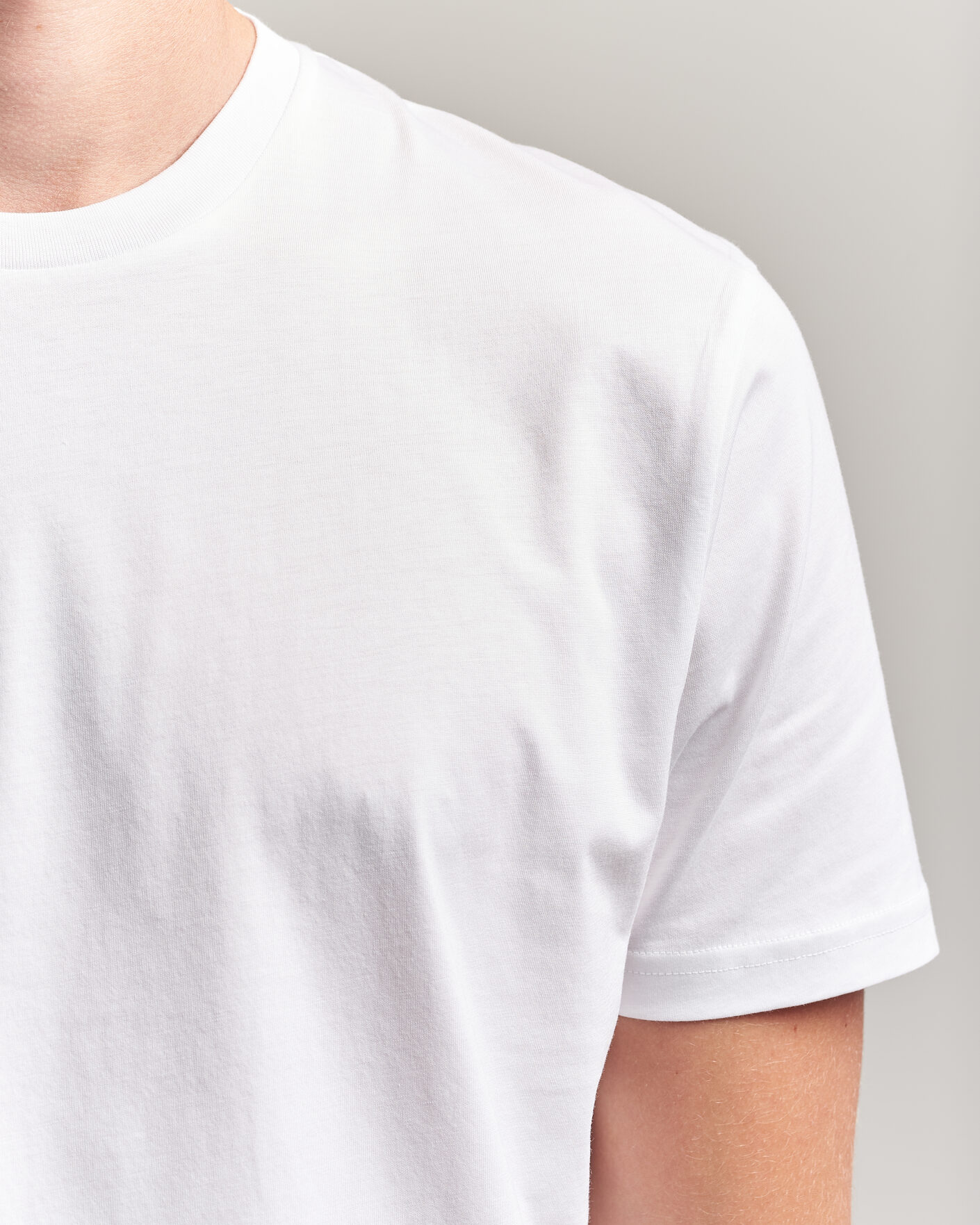 Homme | T-shirts | Sunspel | Riviera Midweight T-Shirt White