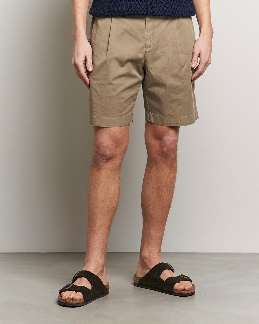 Homme | Shorts | Sunspel | Pleated Stretch Cotton Twill Shorts Dark Stone