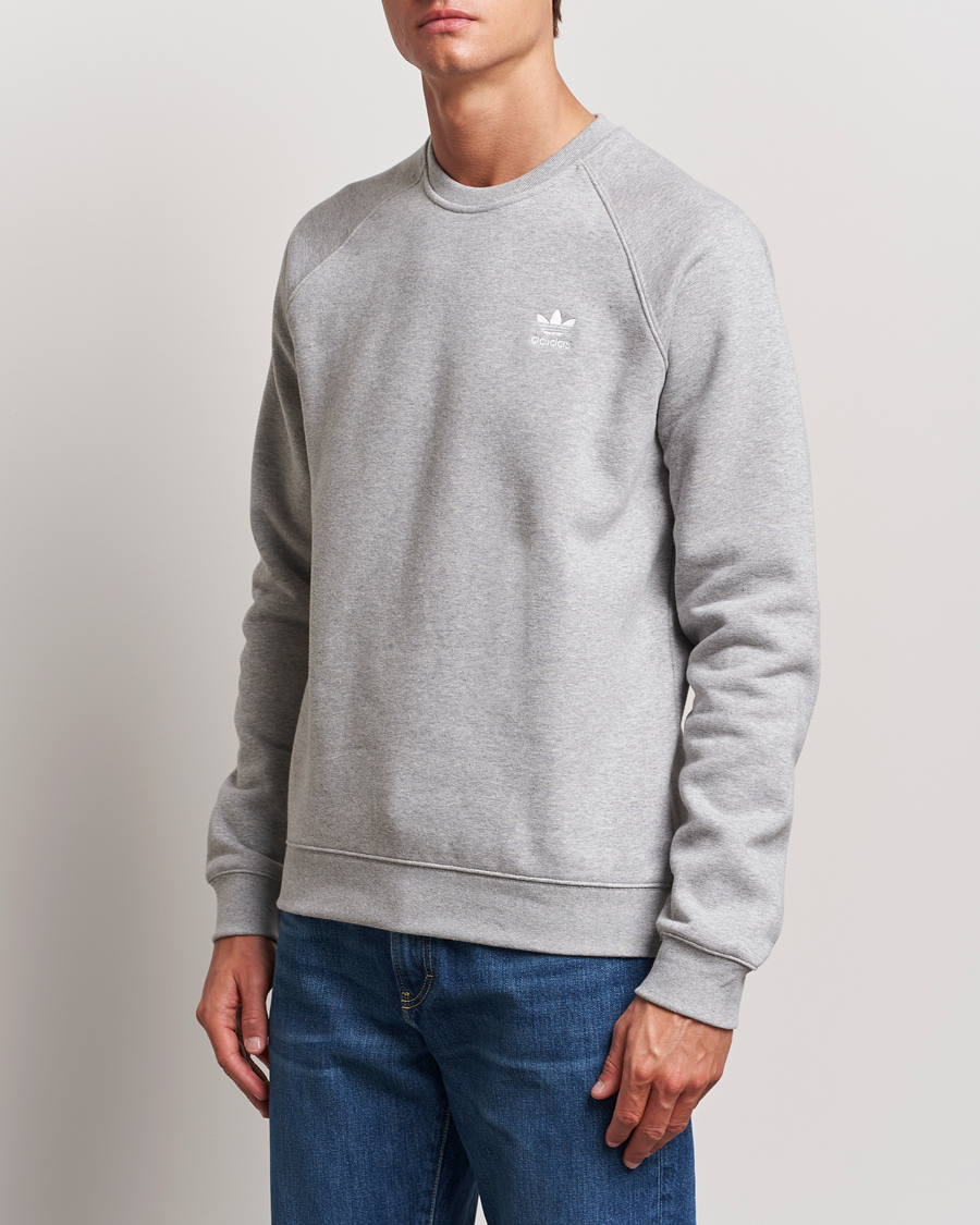 Homme |  | adidas Originals | Essential Crew Neck Sweatshirt Grey Melange