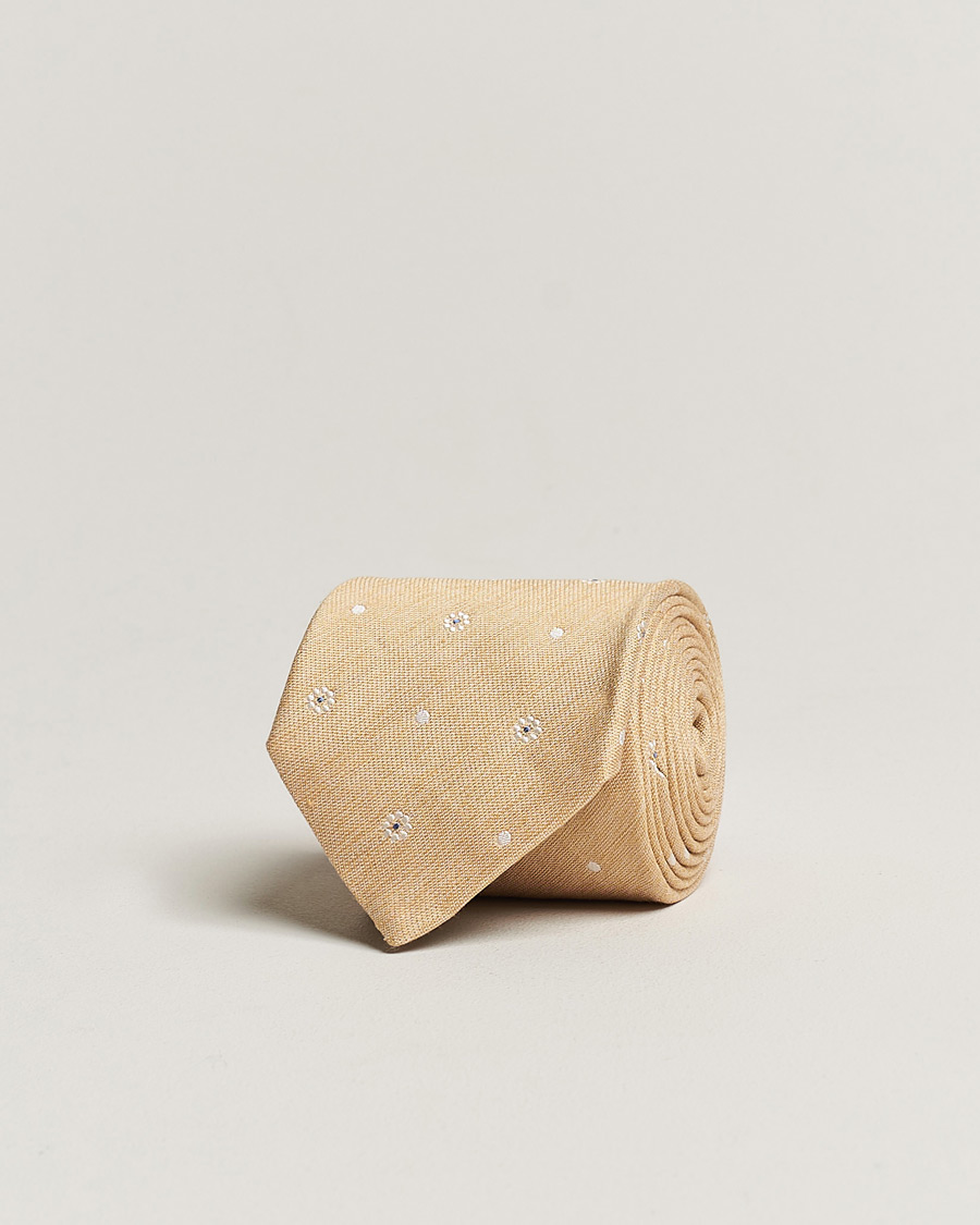 Homme | Amanda Christensen Cotton/Silk/Linen Printed Flower 8cm Tie Yellow | Amanda Christensen | Cotton/Silk/Linen Printed Flower 8cm Tie Yellow
