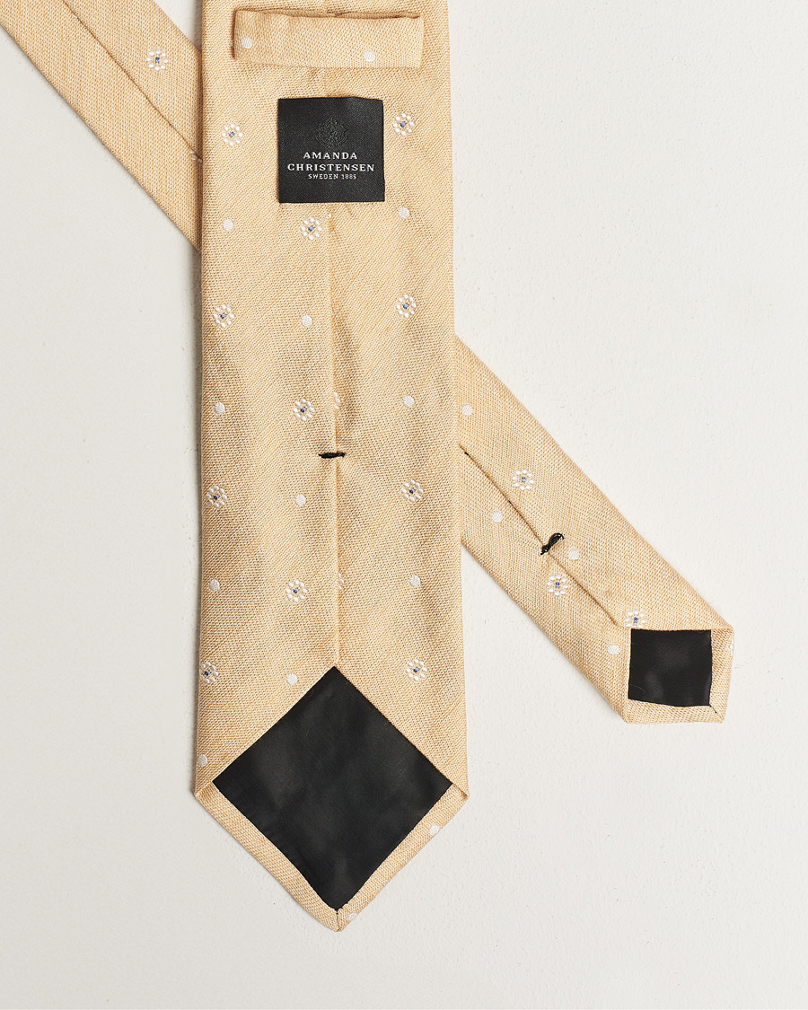 Homme | Amanda Christensen Cotton/Silk/Linen Printed Flower 8cm Tie Yellow | Amanda Christensen | Cotton/Silk/Linen Printed Flower 8cm Tie Yellow