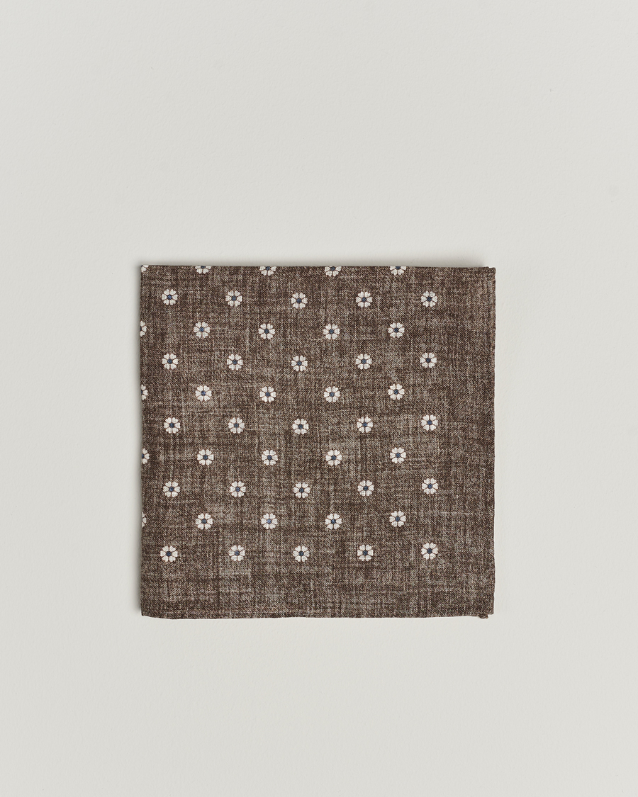 Homme | Amanda Christensen Linen Printed Flower Pocket Square Beige | Amanda Christensen | Linen Printed Flower Pocket Square Beige