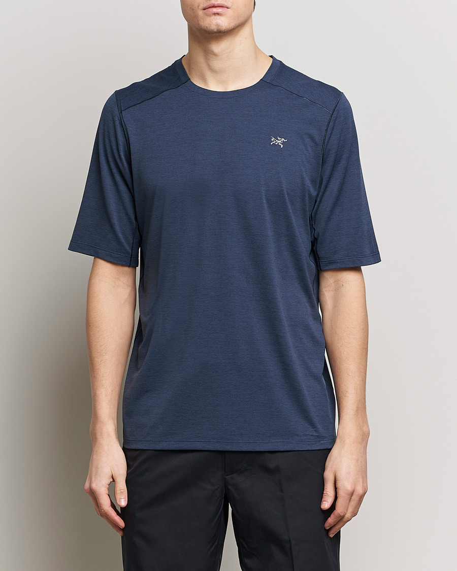 Homme | T-shirts | Arc'teryx | Cormac Crew Neck T-Shirt Black Sapphire Heather
