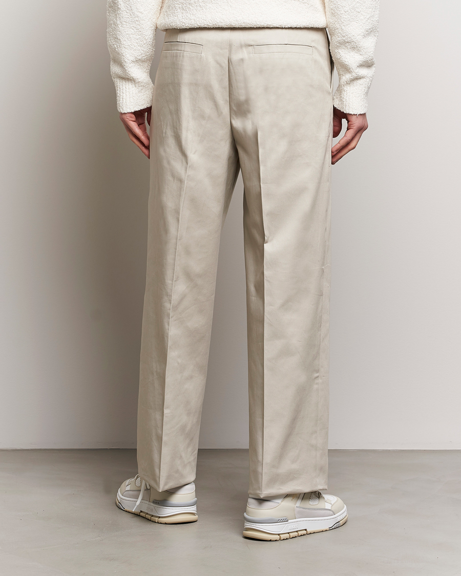 Homme | Pantalons | Axel Arigato | Serif Relaxed Fit Trousers Pale Beige