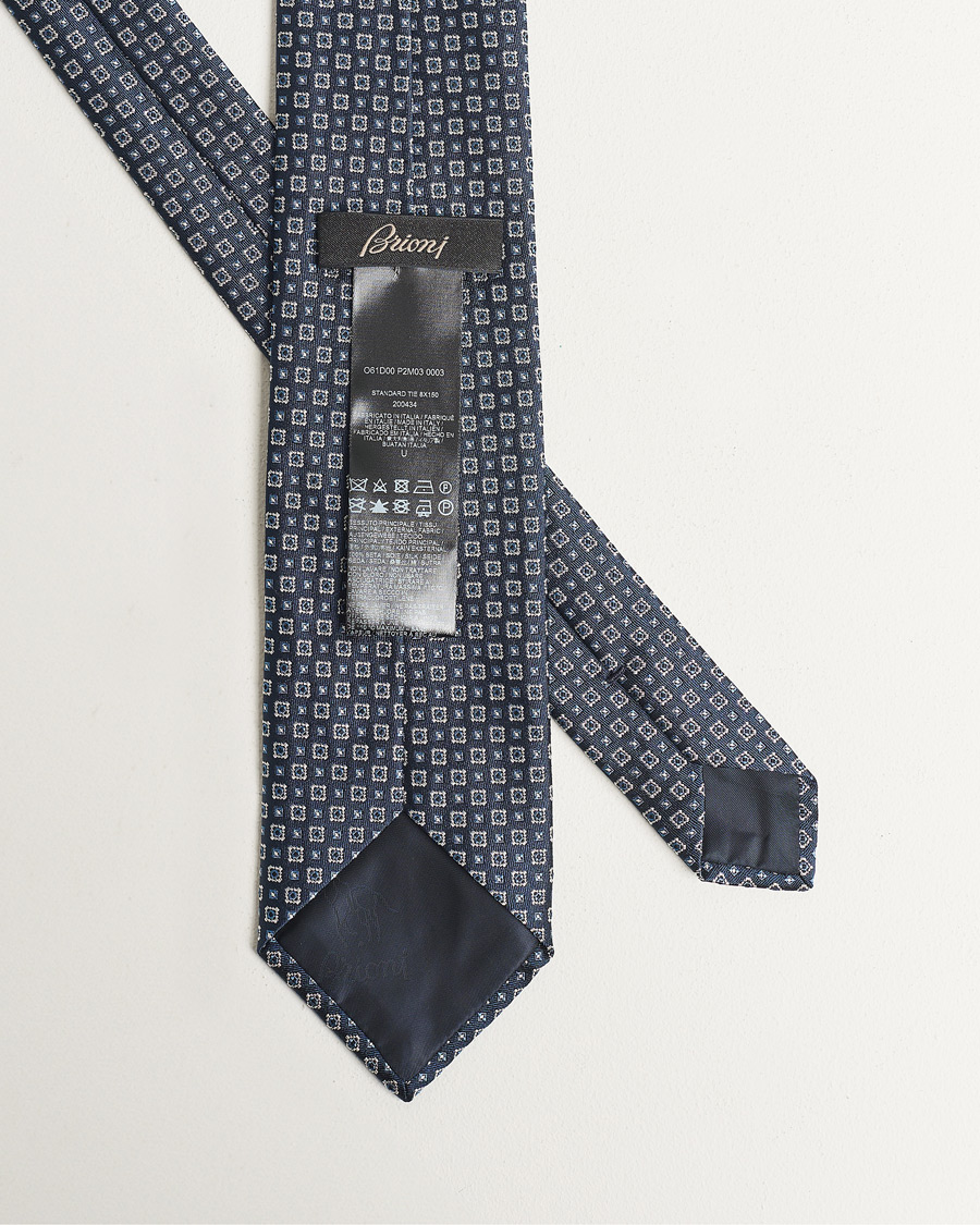 Homme | Brioni Medallion Silk Tie Navy | Brioni | Medallion Silk Tie Navy