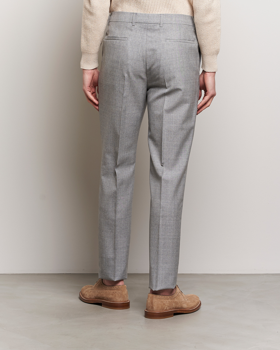 Homme | Pantalons | Brunello Cucinelli | Pleated Wool Trousers Light Grey
