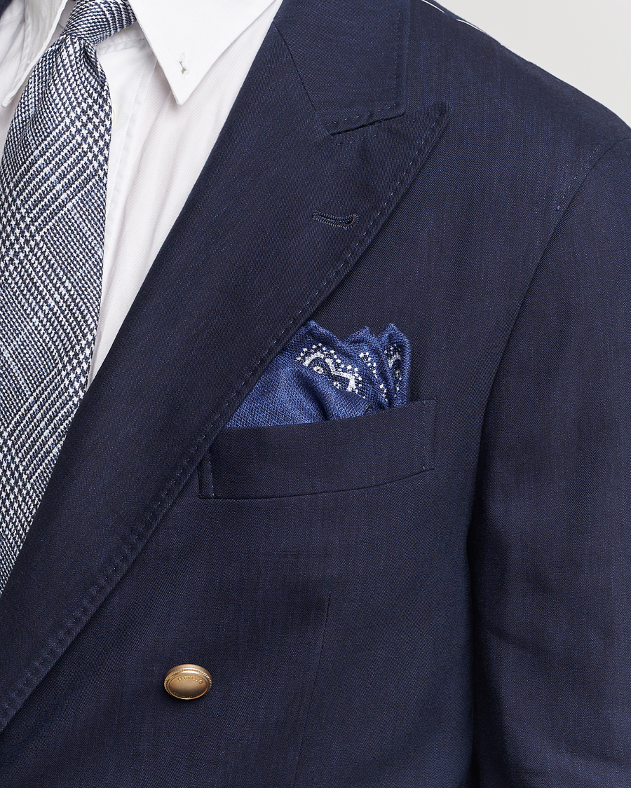 Homme | Brunello Cucinelli Paisley Silk Pocket Square Navy | Brunello Cucinelli | Paisley Silk Pocket Square Navy
