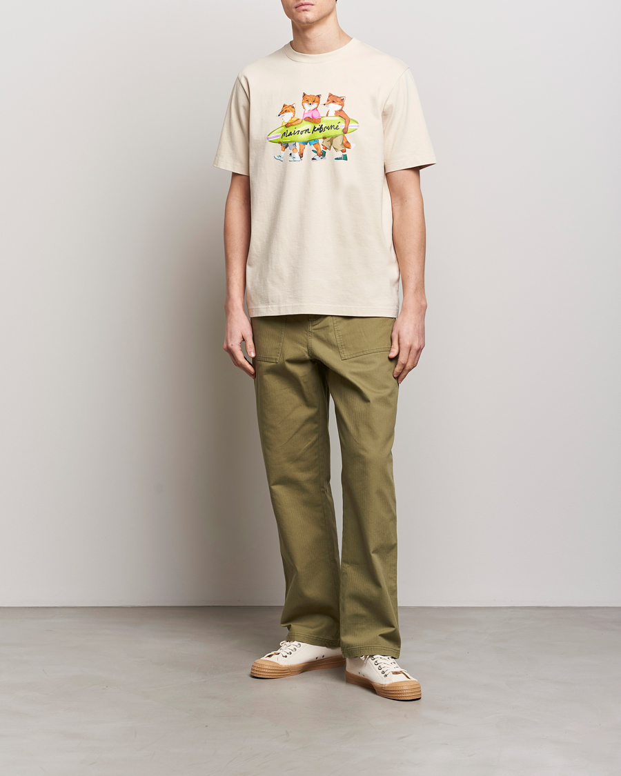 Homme | T-shirts | Maison Kitsuné | Surfing Foxes T-Shirt Paper