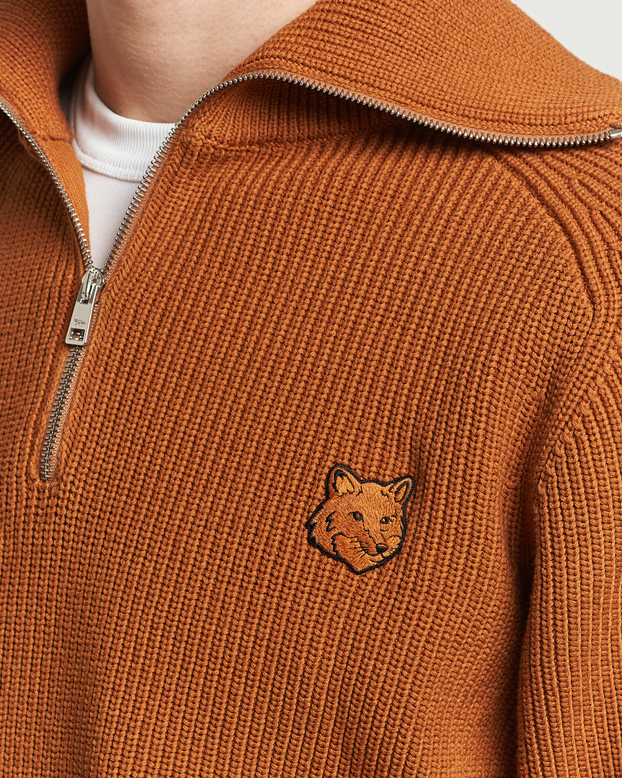 Homme | Pulls Et Tricots | Maison Kitsuné | Tonal Fox Head Ribbed Half Zip Tobacco