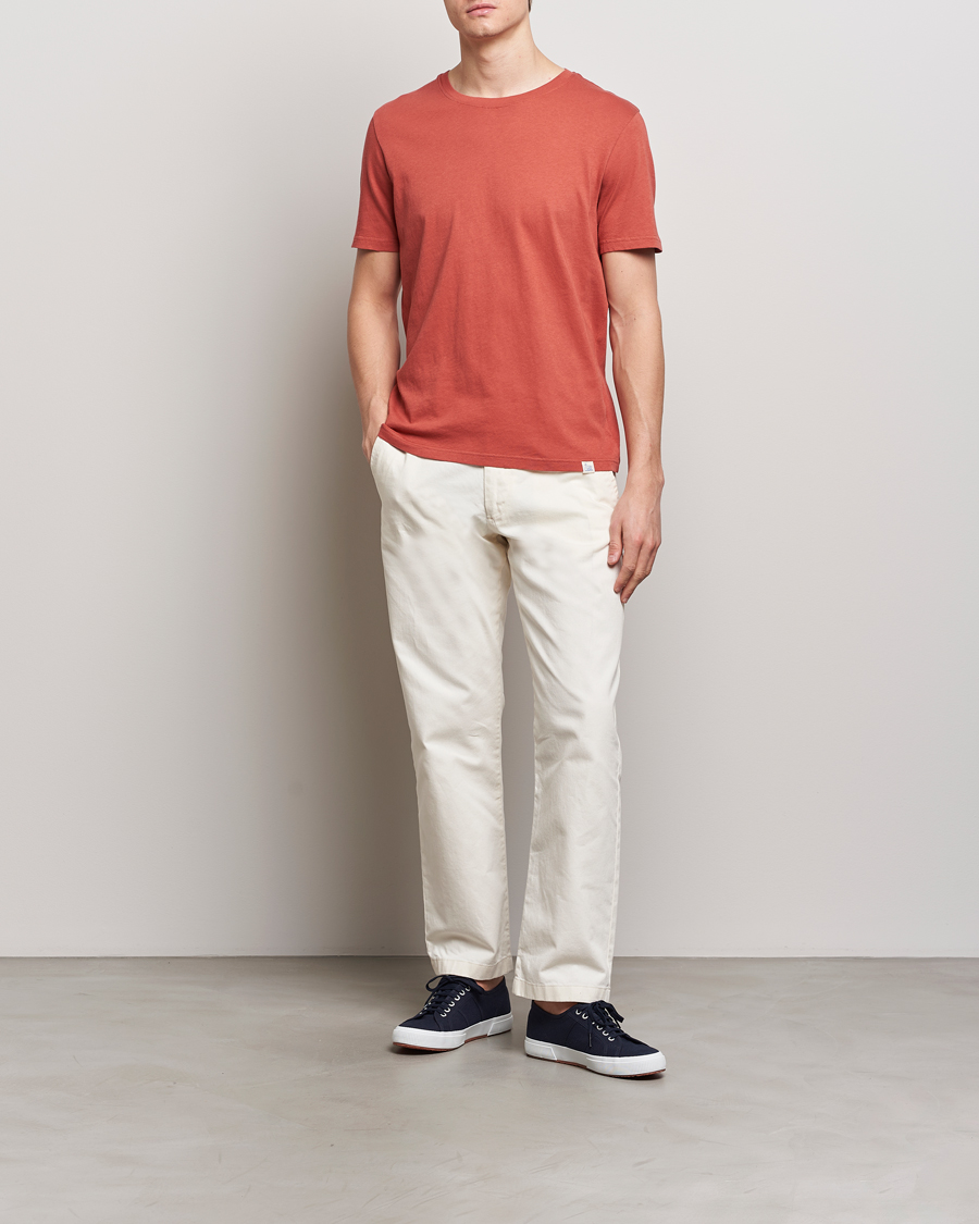 Homme | T-shirts | Merz b. Schwanen | Organic Cotton Washed Crew Neck T-Shirt Newman Red