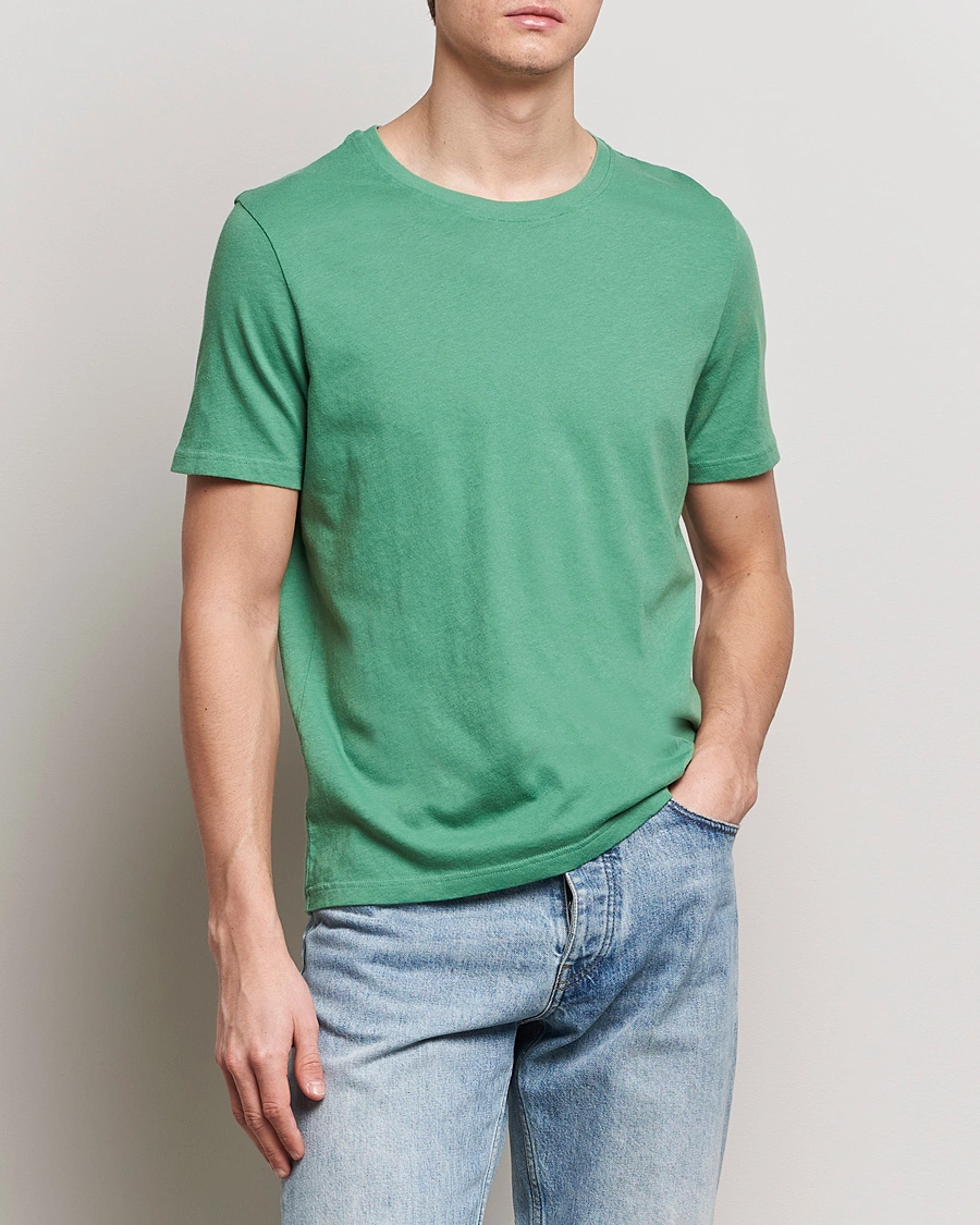 Homme | T-shirts À Manches Courtes | Merz b. Schwanen | Organic Cotton Washed Crew Neck T-Shirt Grass Green