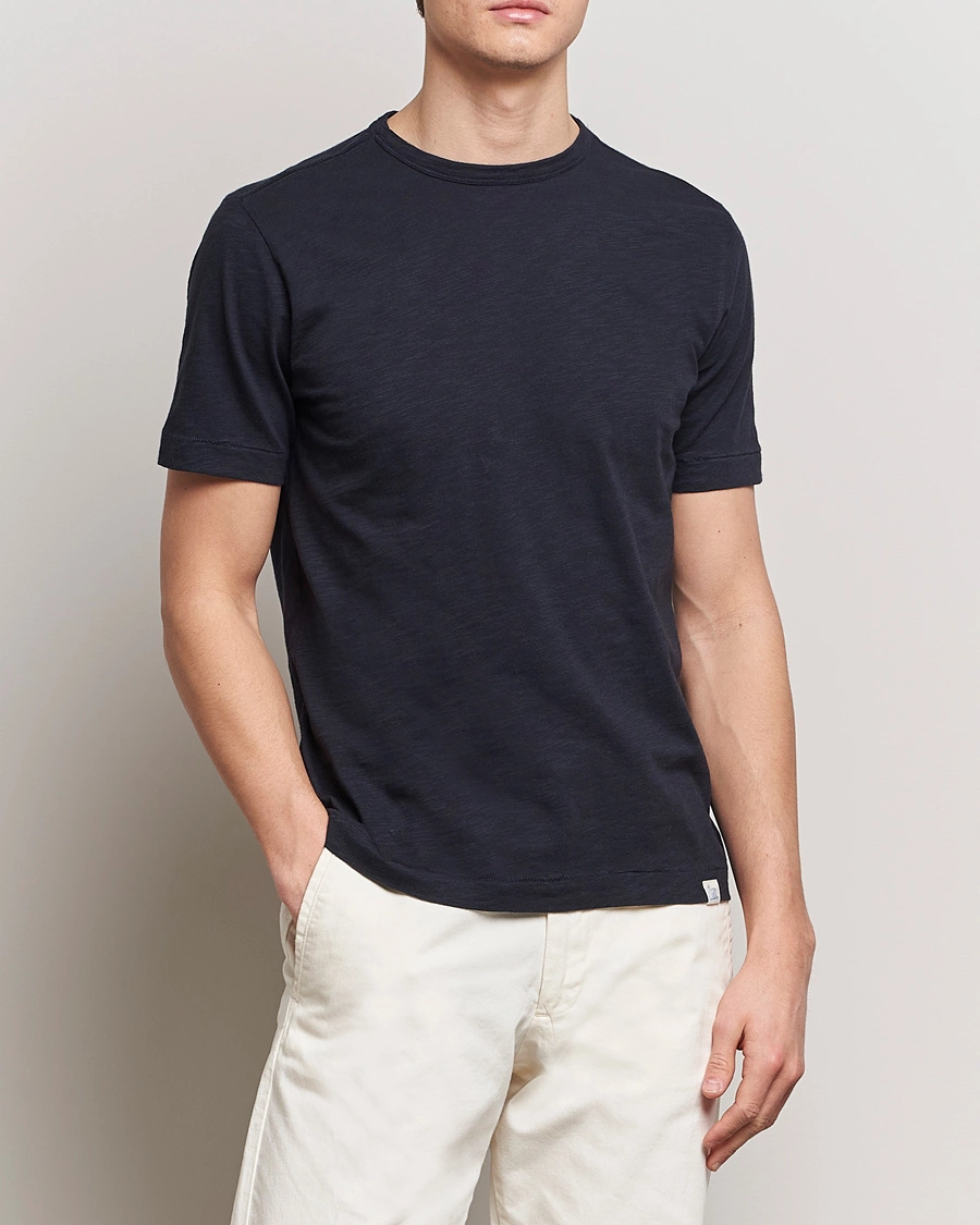Men | Clothing | Merz b. Schwanen | Organic Pima Cotton Slub Crew Neck T-Shirt Dark Navy