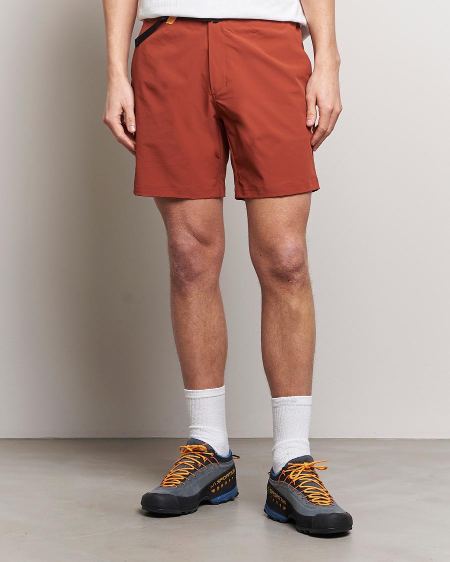 Homme | Shorts | Peak Performance | Vislight Light Shorts Spiced