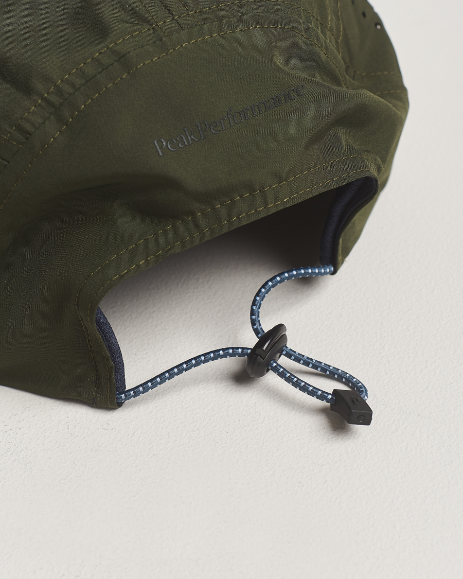 Homme | Peak Performance Lightweight Cap Pine Needle/Salute Blue | Peak Performance | Lightweight Cap Pine Needle/Salute Blue