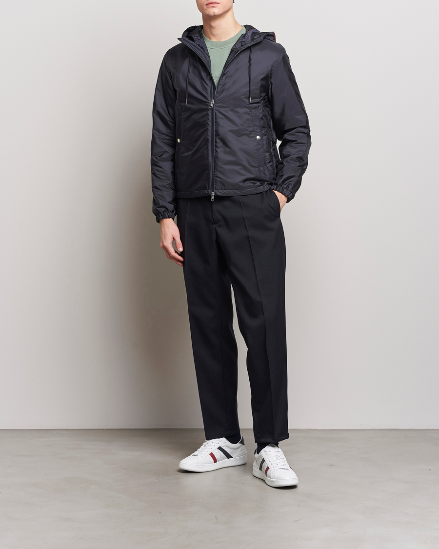 Moncler Grimpeurs Hooded Jacket Navy - Acheter Moncler CareOfCarl.fr.