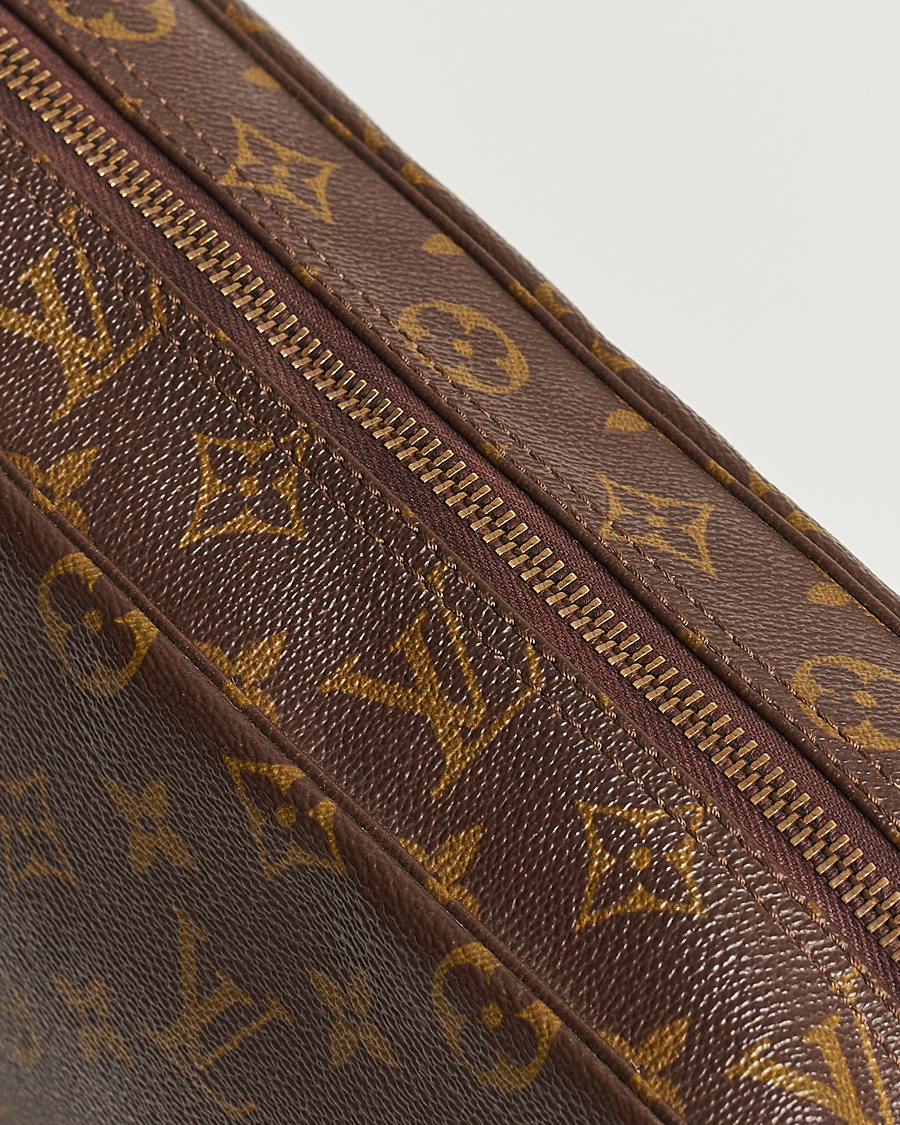 Homme | Louis Vuitton Pre-Owned Trousse Toilette Bag Monogram | Louis Vuitton Pre-Owned | Trousse Toilette Bag Monogram
