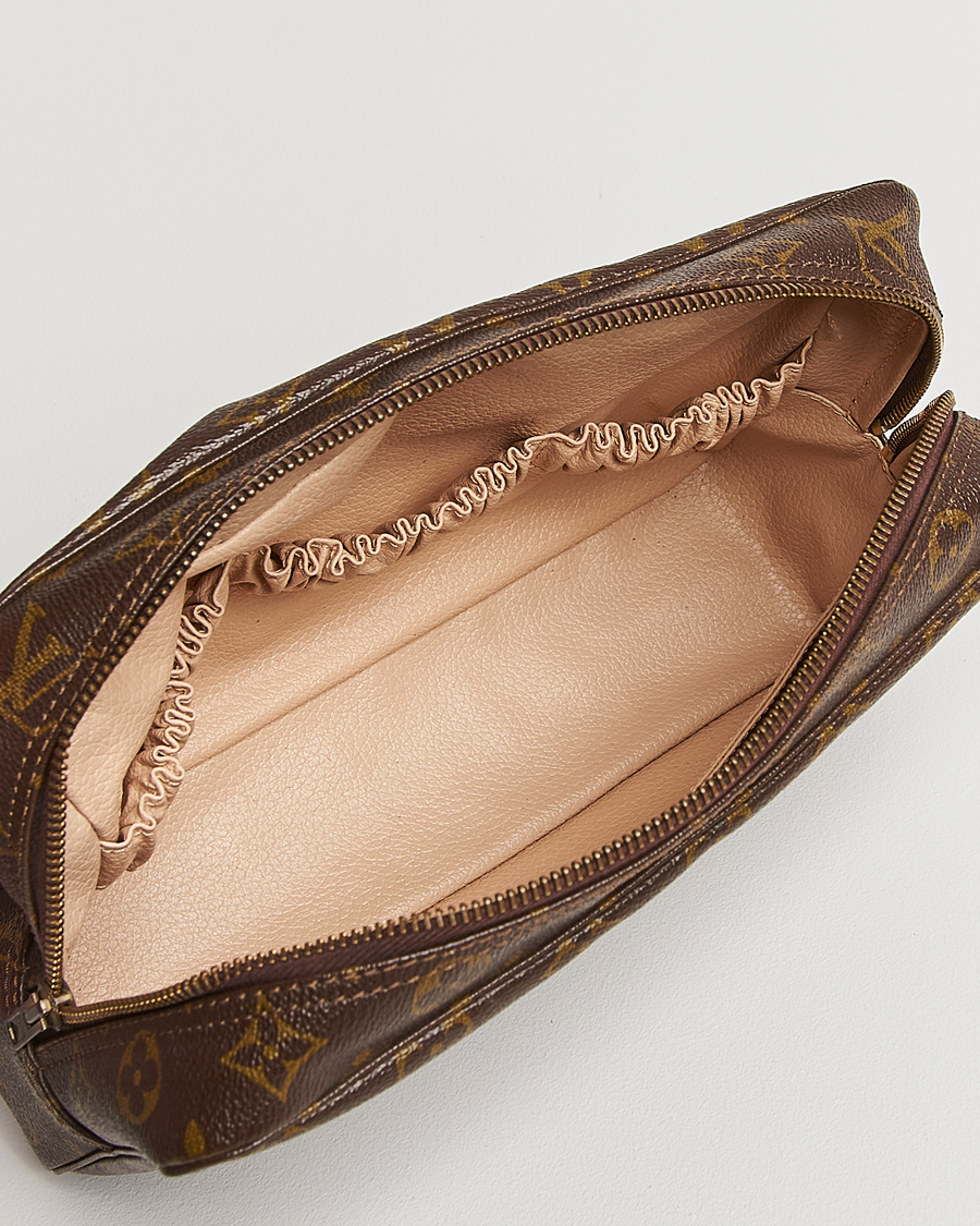 Homme | Louis Vuitton Pre-Owned Trousse Toilette Bag Monogram | Louis Vuitton Pre-Owned | Trousse Toilette Bag Monogram