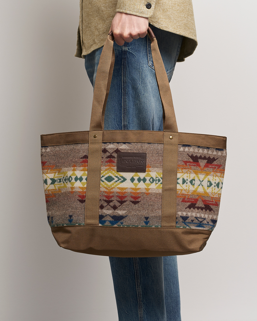 Homme | Pendleton Zip Tote Bag Highland Peak Tan | Pendleton | Zip Tote Bag Highland Peak Tan