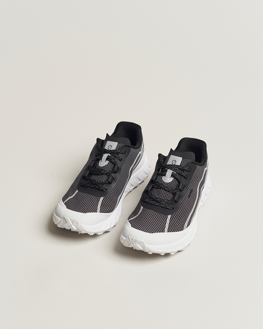 Homme | Norda | Norda | 002 Running Sneakers Summit Black