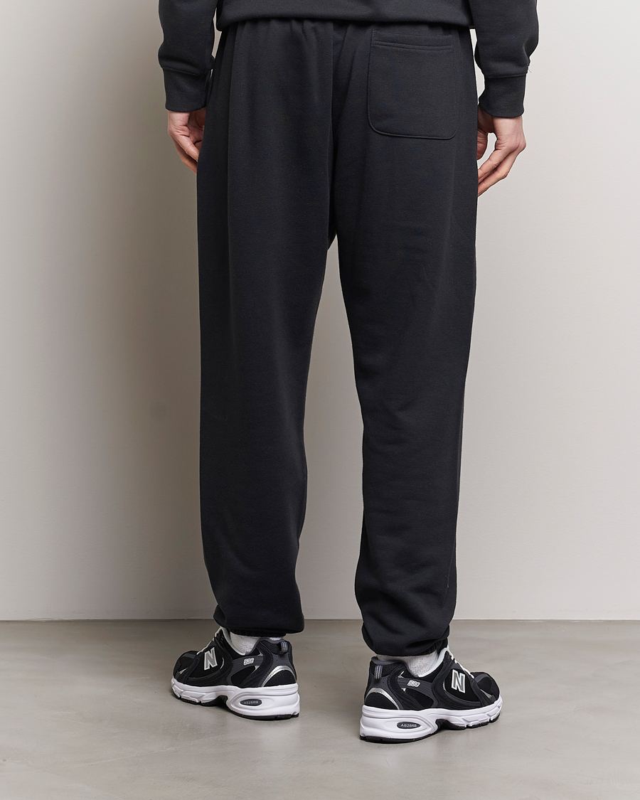 Homme | Pantalons | New Balance | Essentials French Terry Sweatpants Black