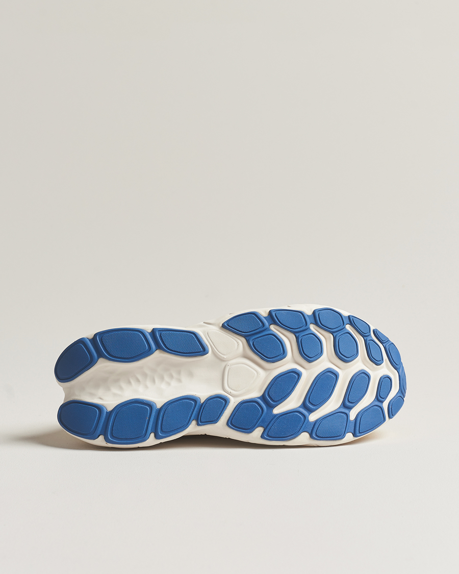 Homme | New Balance Running Fresh Foam X More v4 Ginger Lemon | New Balance Running | Fresh Foam X More v4 Ginger Lemon