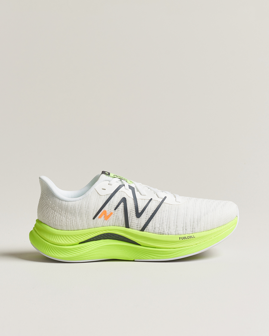 Homme | New Balance Running FuelCell Propel v4 White | New Balance Running | FuelCell Propel v4 White