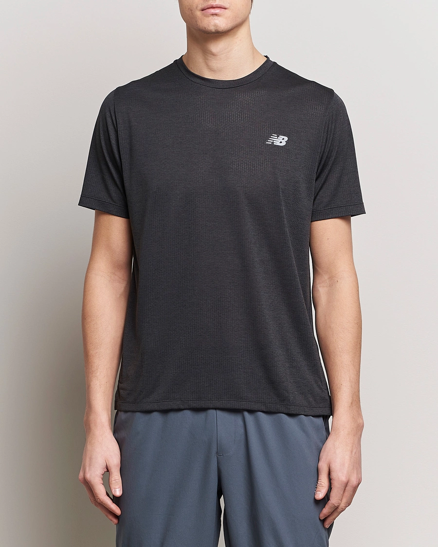 Homme | T-Shirts Noirs | New Balance Running | Athletics Run T-Shirt Black