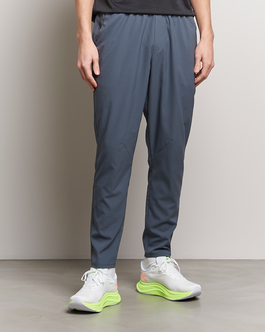 Homme | Pantalons | New Balance Running | Stretch Woven Pants Graphite