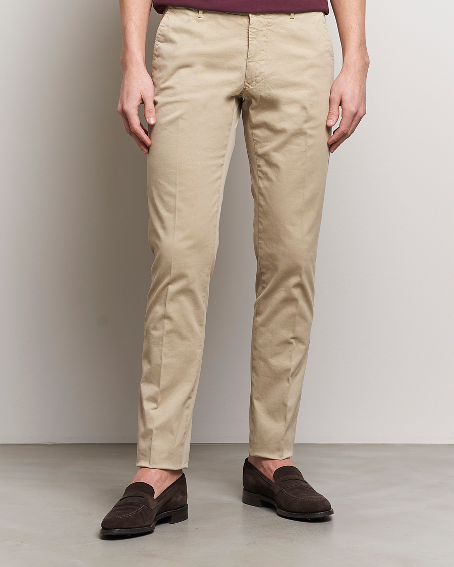 Homme | Pantalons | Incotex | Slim Fit Garment Dyed Slacks Light Beige