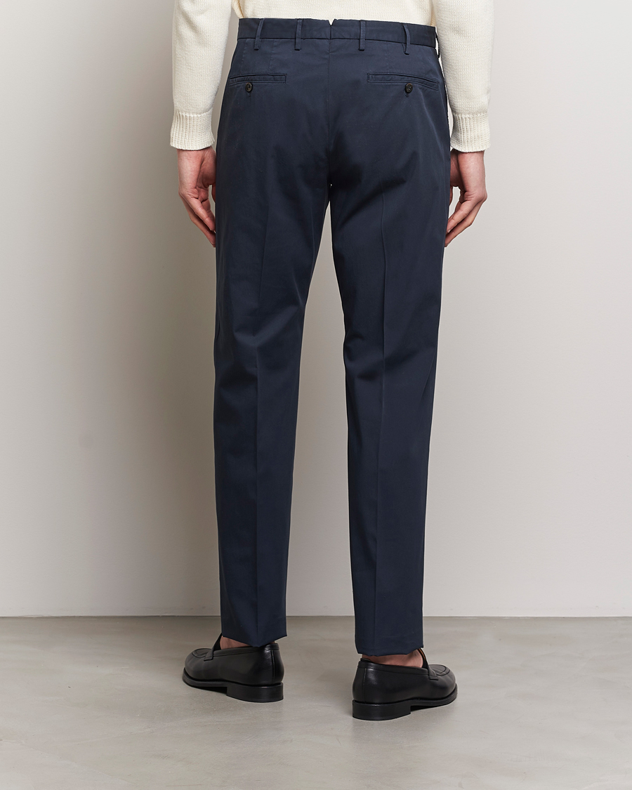 Homme | Pantalons | Incotex | Straight Fit Garment Dyed Chinos Navy