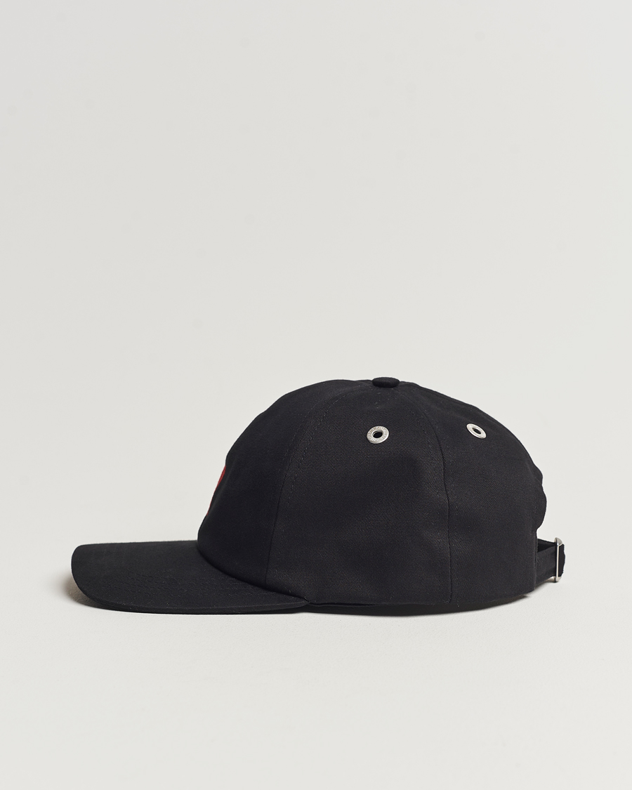 Homme | AMI Heart Logo Cap Black | AMI | Heart Logo Cap Black